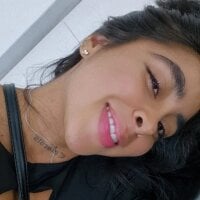 sophierooy22 webcam model