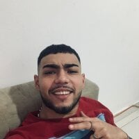 bat_chicho's Offline Chat Room