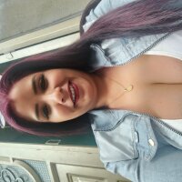 morenita31 離線聊天室