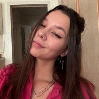 poppyrobinson's profile image'