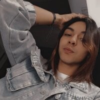 Rose_Raven webcam