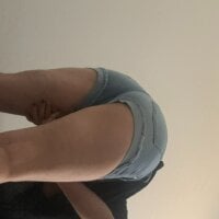 ห้องแชทออฟไลน์ของ Tinymoonstar