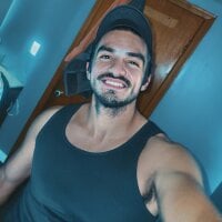 piggylatino webcam model