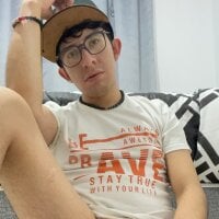 littlelatinhunter webcam model