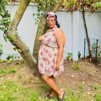 thickJulianne's Avatar Pic