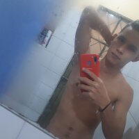 vera_hot07's Offline Chat Room