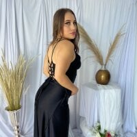 LAURAA_FOXX