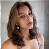 DawnGammell webcam model