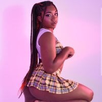 NaomiiJones offline chatrum