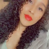 itala_'s Offline Chat Room