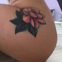 JuicyJessi's Offline Chat Room