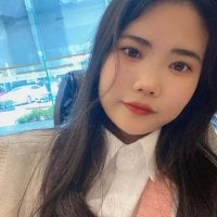 cutiev979's Profile Pic