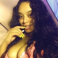 Snapshot of CarmelaAnthony live cam