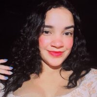 Naye_love's Offline Chat Room