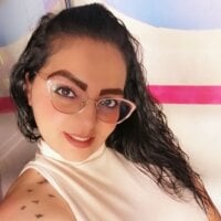 ebonychanel's Offline Chat Room