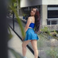 lixxienine's Offline Chat Room