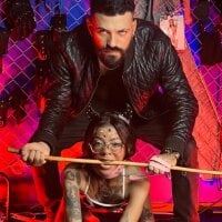 Warick_and_Aria_bdsm_ webcam