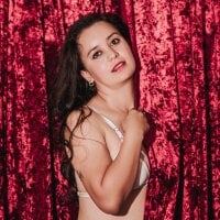 BadraSaadi webcam model