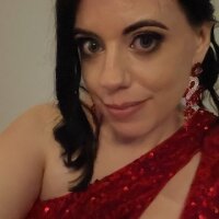 pageantgothgirl's Offline Chat Room