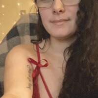 ElenaTime9's Offline Chat Room