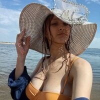 MaIenaKashani webcam model