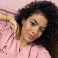 brunette_curly webcam model