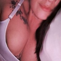 putitacalientex webcam