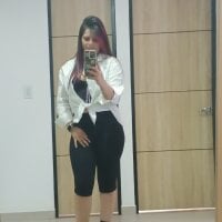 mela_hott_