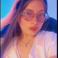 Ivonnee_Live Webcam