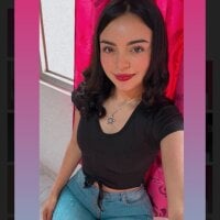 linabella0605's Offline Chat Room