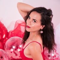 CristinaWayne's Offline Chat Room