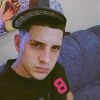Max_hot_boy webcam