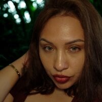linalooove webcam