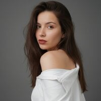 EmmaValencia_ model avatar
