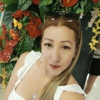 _chrystal_hoty webcam