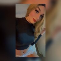 hottestrans's Profile Photo