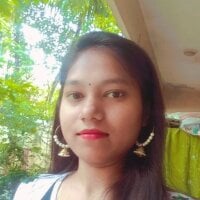 nikkibenzz01's Offline Chat Room