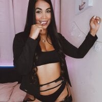 khloe_kiss06