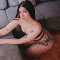 Ella_Se's Offline Chat Room