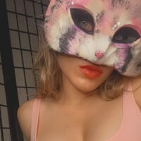 pink_pandabear's Offline Chat Room