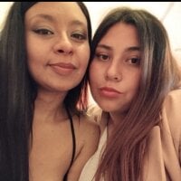 Lincy_and_hanna webcam