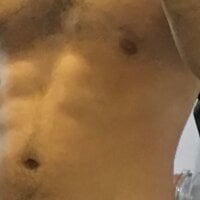 Bigclitlover69's Avatar Pic