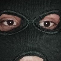 ValentinoRossi76's Offline Chat Room