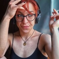 MirianaB webcam model