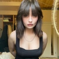 LinaFlowerz's Offline Chat Room