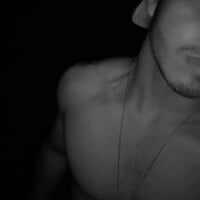 Antonyo12 webcam