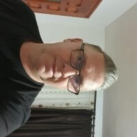 RobertStripX webcam