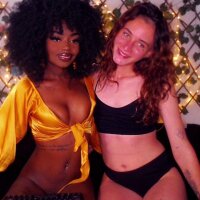 shanelandebony's Offline Chat Room