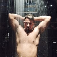 henrycamboy 离线聊天室