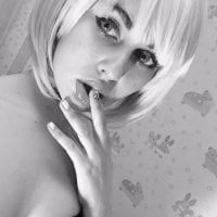 SunnySasha's Offline Chat Room